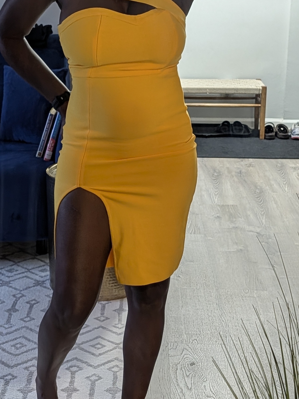 SHEIN Yellow Strapless Sweetheart Mini Dress with Side Slit